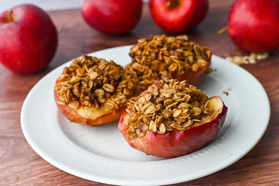 Air Fryer Apples with Cinnamon Oats