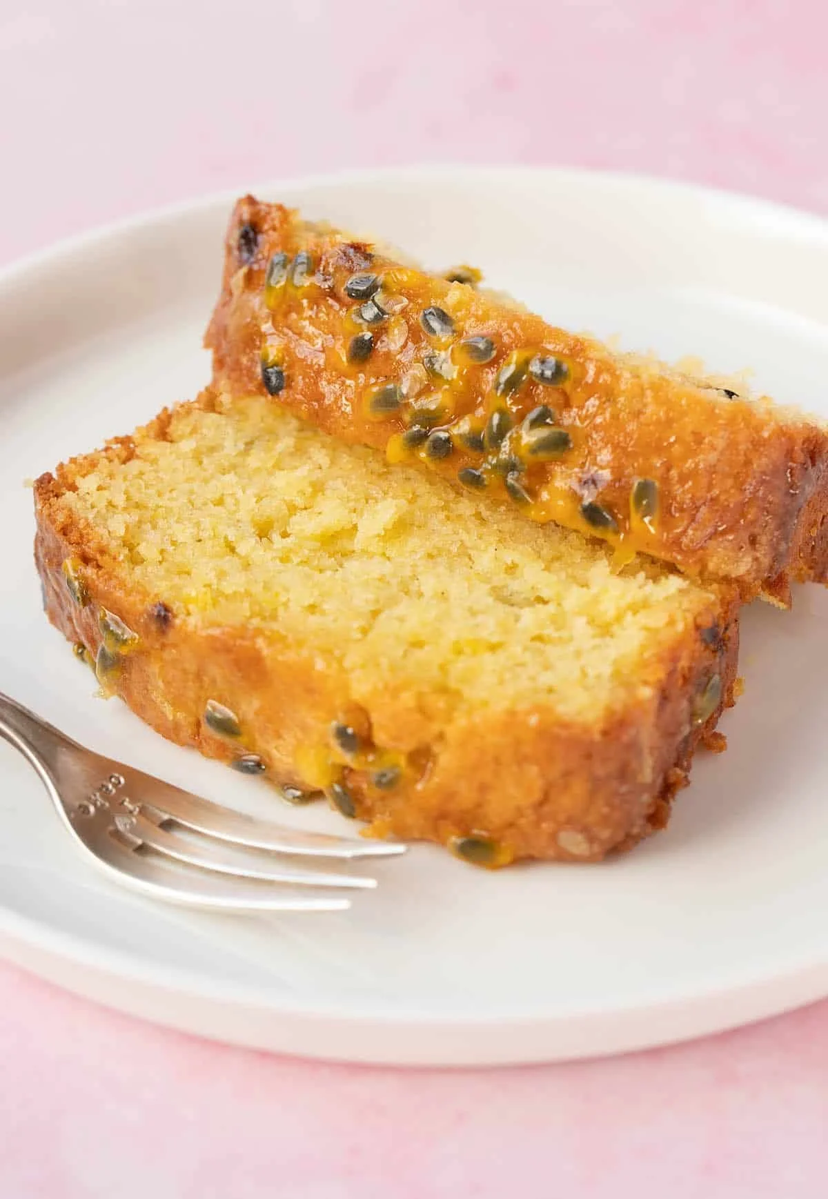 Creamy Passionfruit Cake Recipe