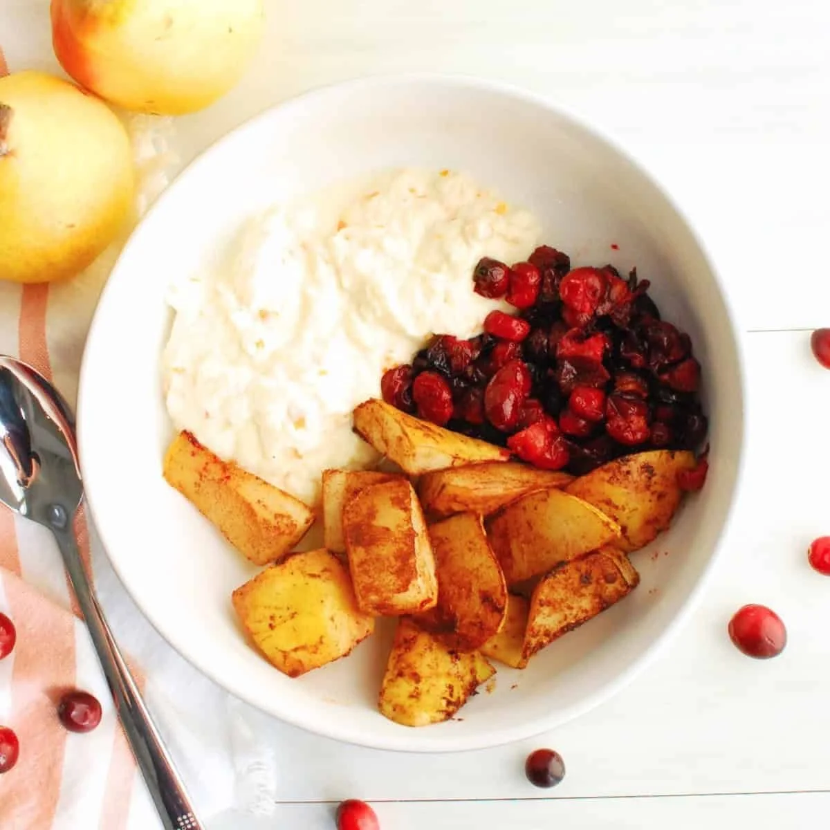 Creamy Ricotta Breakfast Bowl