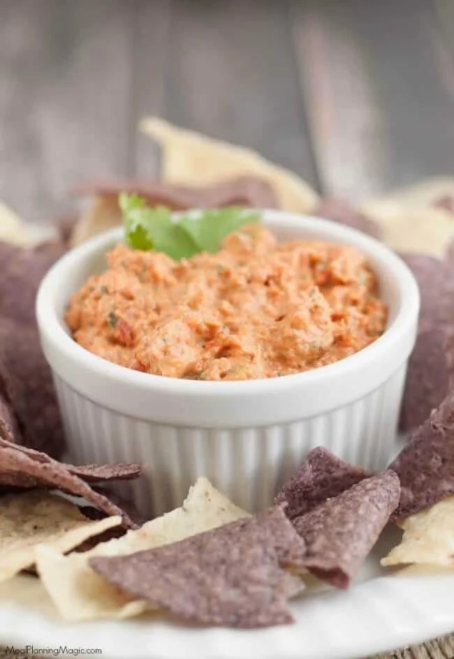Creamy Roasted Red Pepper Dip