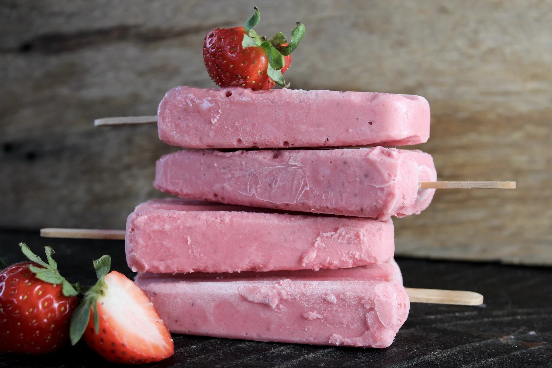 Creamy Strawberry Banana Yogurt Popsicles
