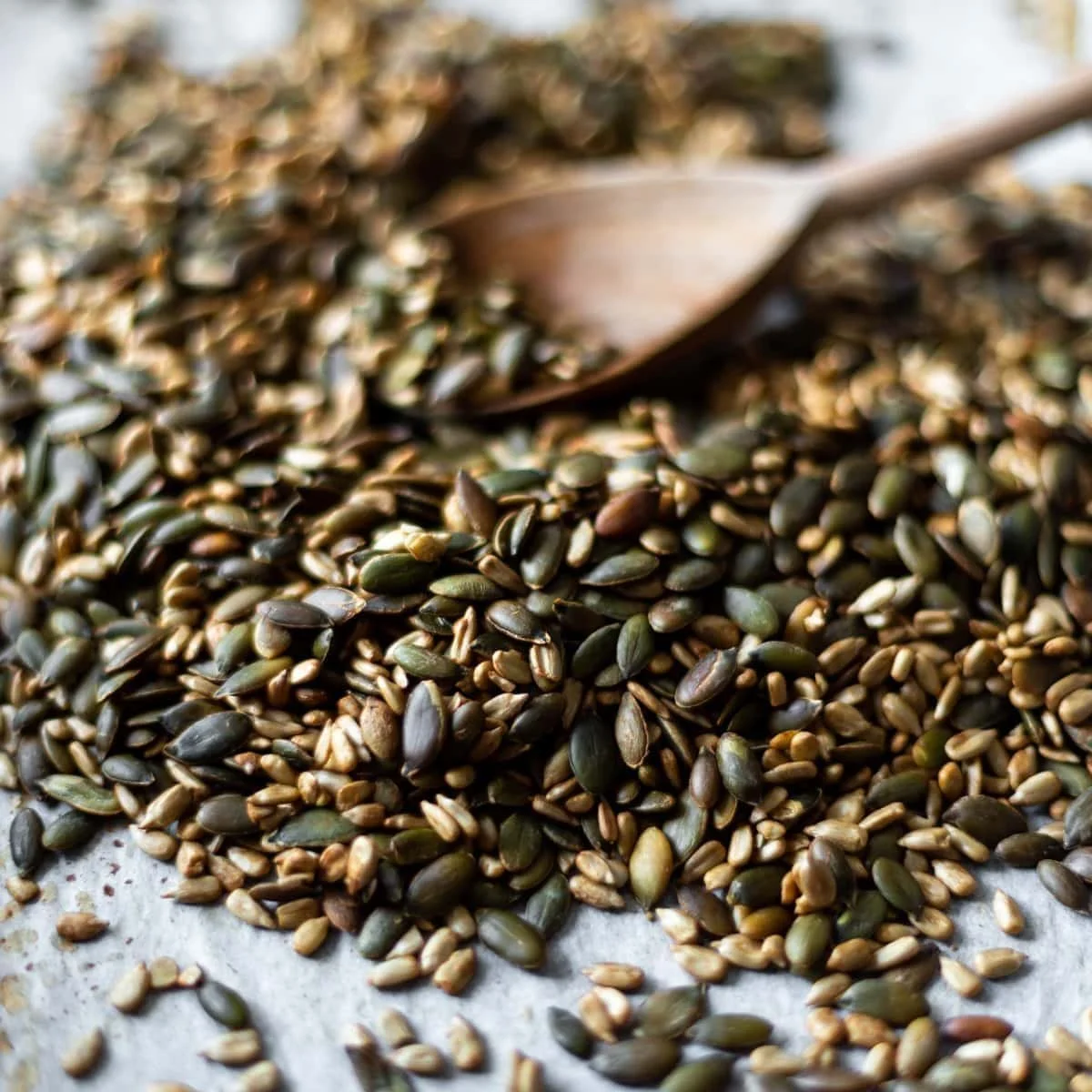 Crunchy Roasted Sunflower and Pumpkin Seeds
