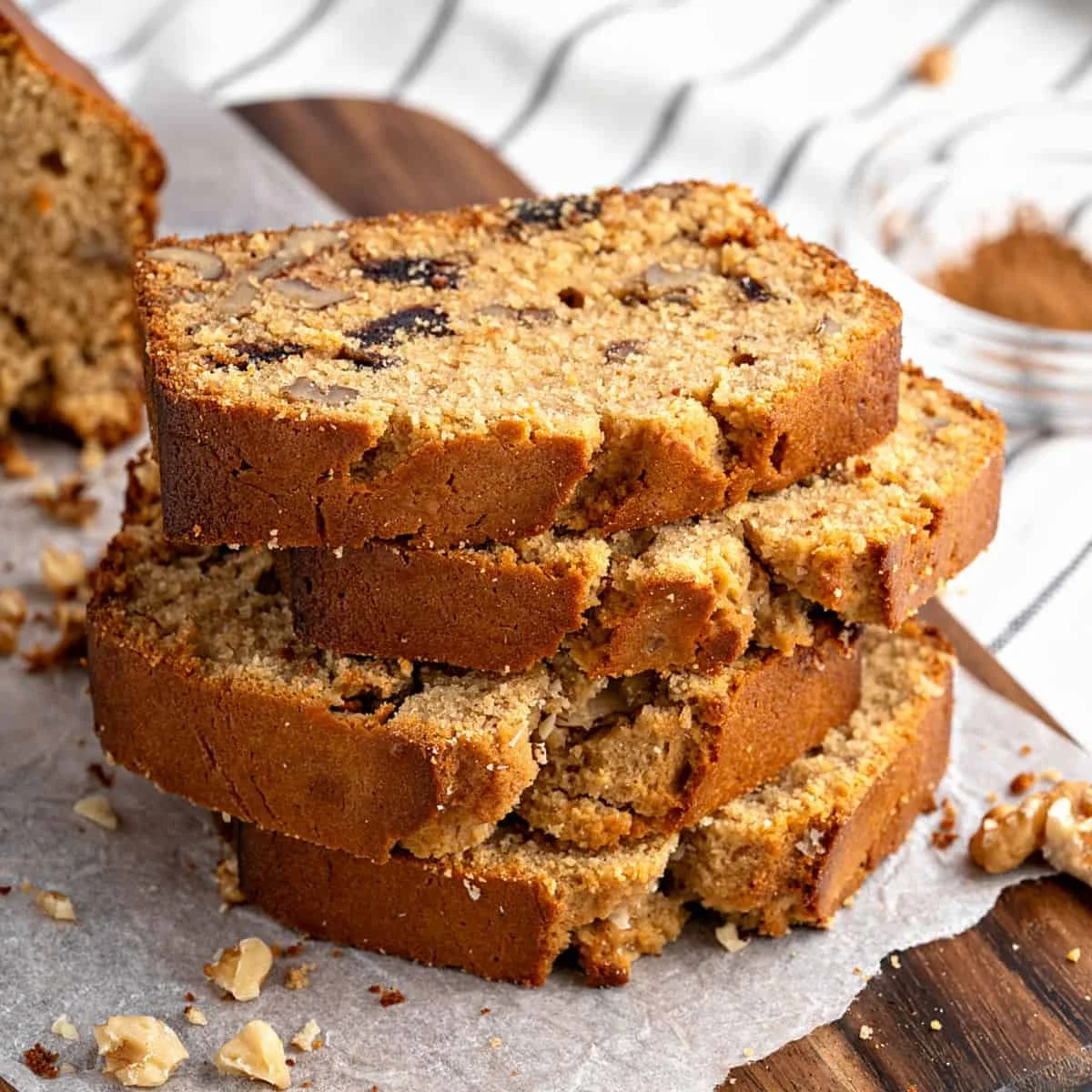 Old-Fashioned Date and Walnut Bread