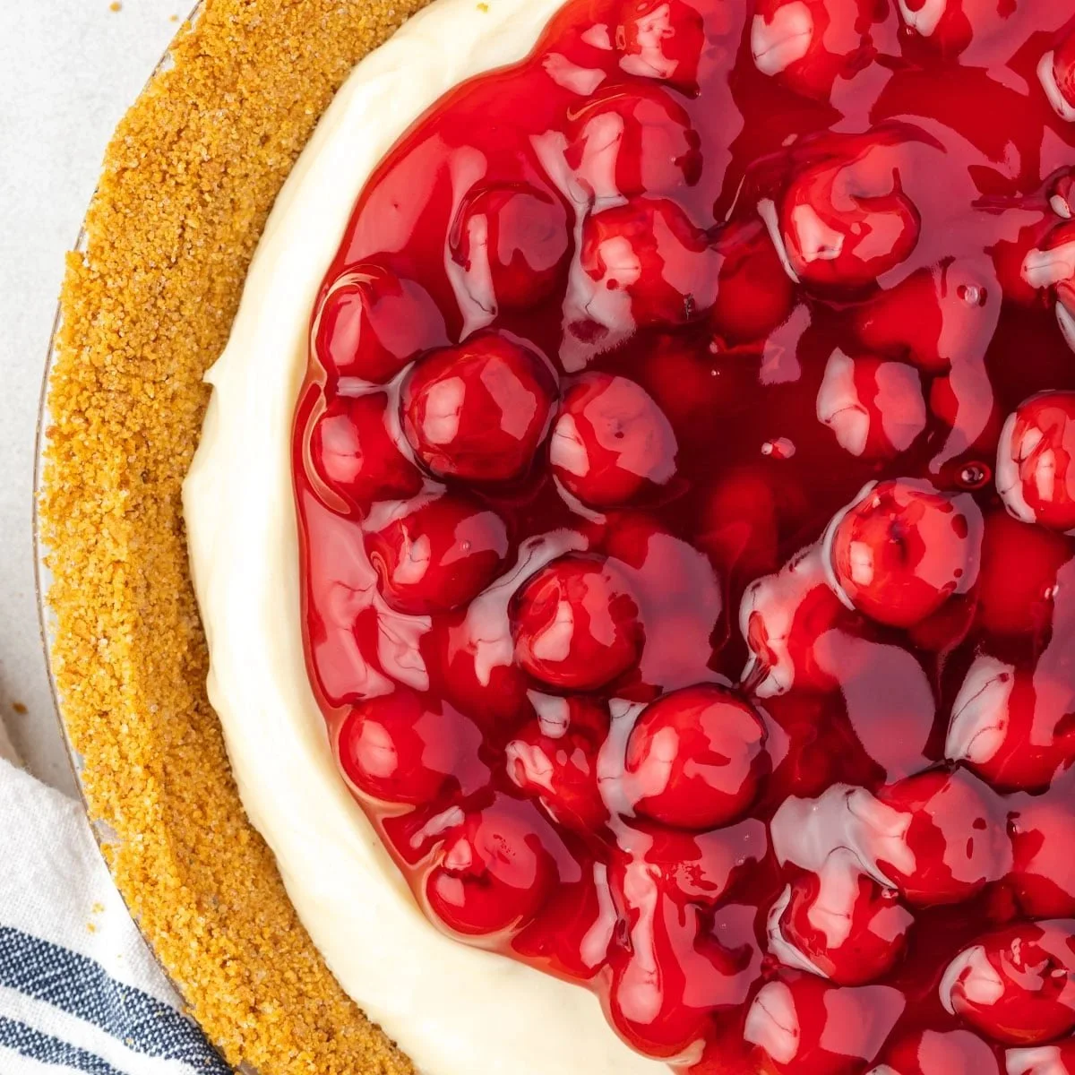Quick No-Bake Cherry Pie
