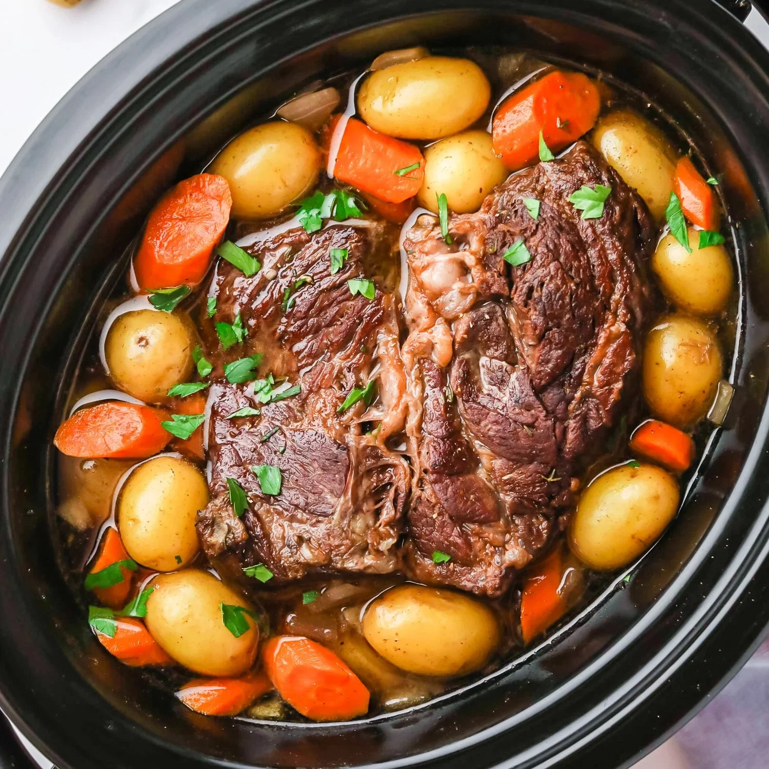 Simple Pot Roast in Slow Cooker
