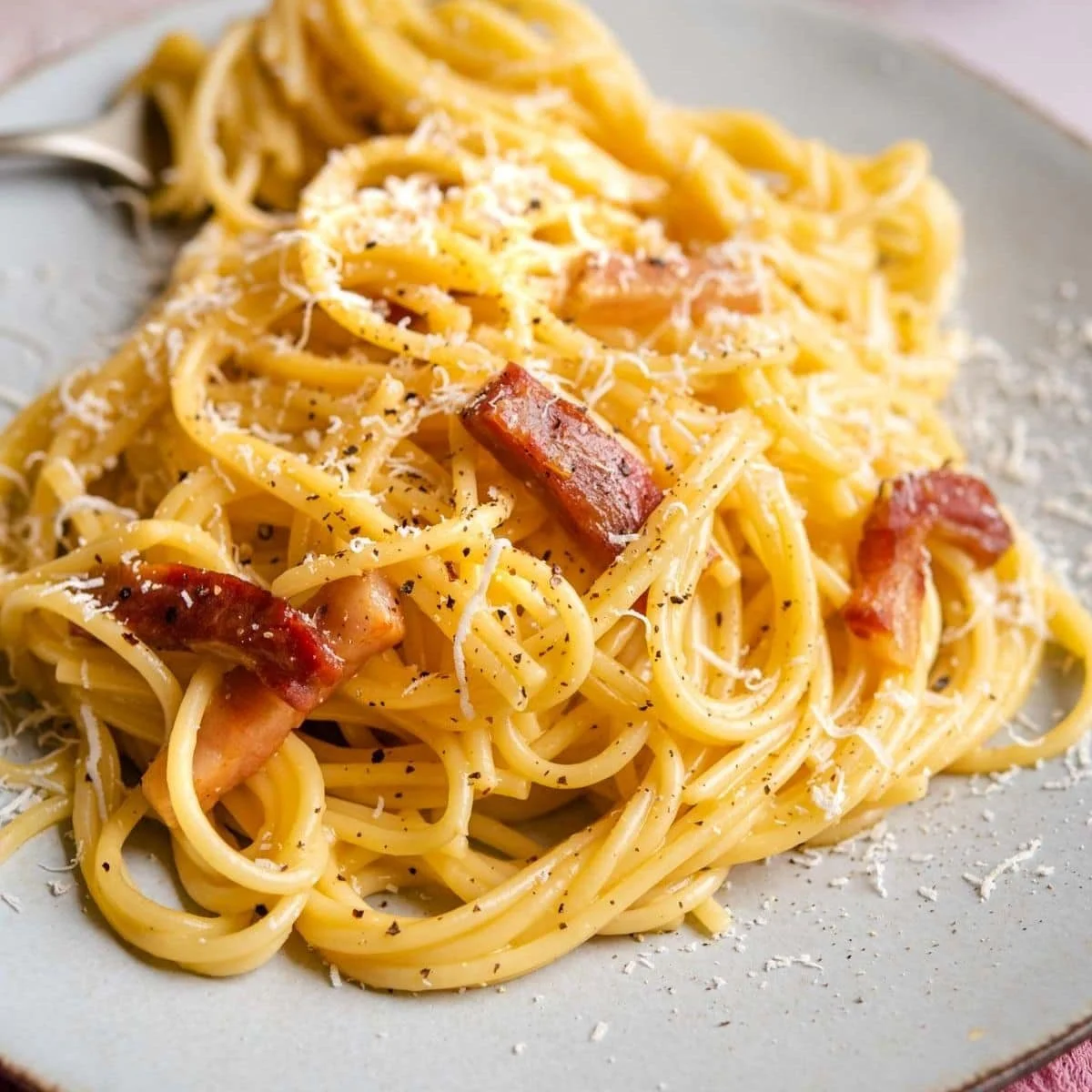Spaghetti with Carbonara Sauce