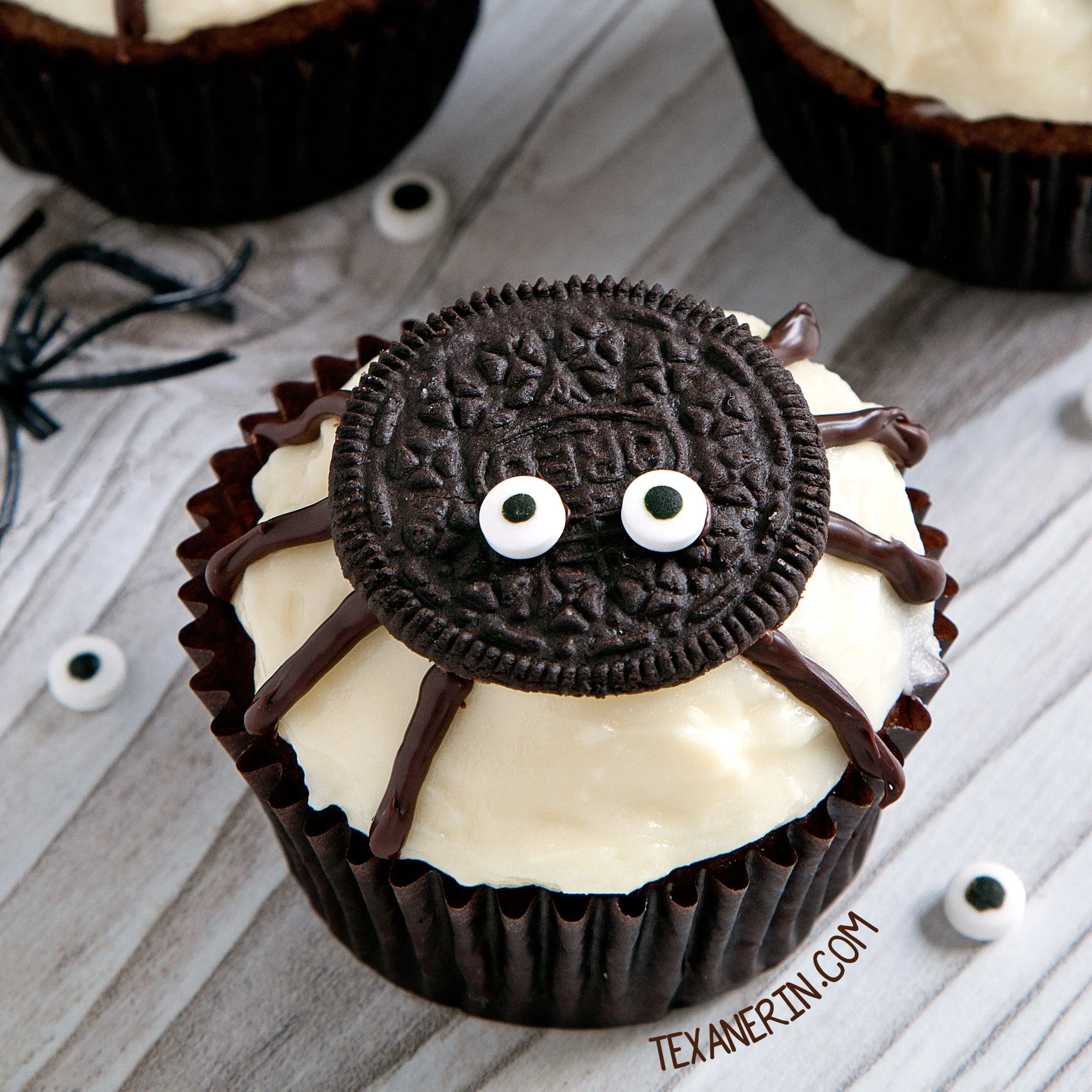 Spooky Spider Cupcakes for Halloween